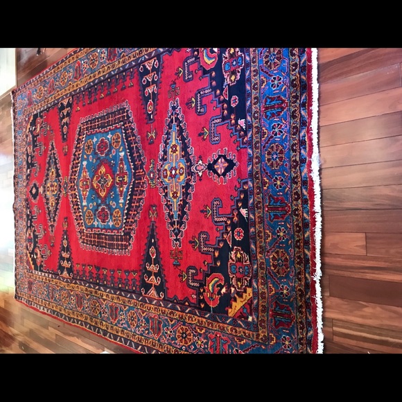 Authentic Persian Rug - Picture 1 of 3